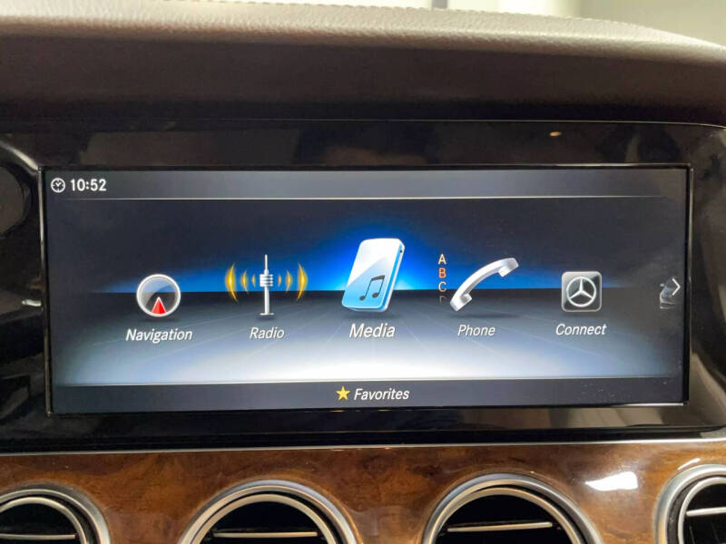 2017 Mercedes-Benz E-Class E 300 4MATIC