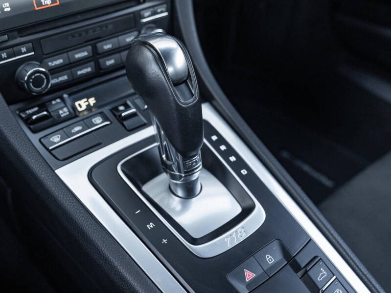 2023 Porsche 718 Cayman GTS 4.0