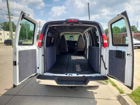 2018 Chevrolet Express 2500