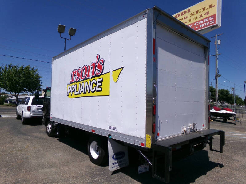 2020 Isuzu NPR