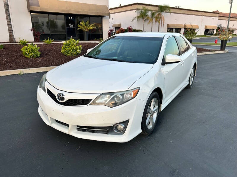 2014 Toyota Camry SE
