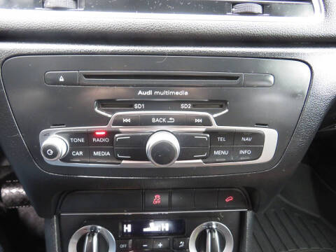 2015 Audi Q3 2.0T quattro Premium Plus