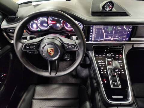 2023 Porsche Panamera