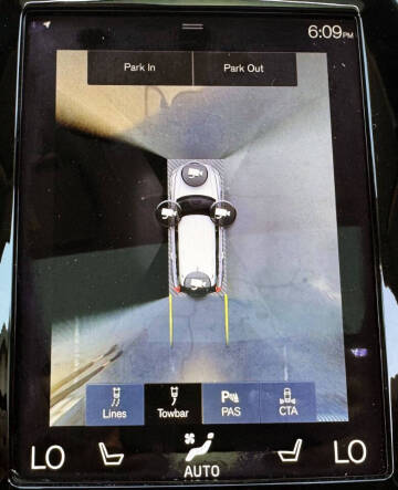 2016 Volvo XC90 T8 eAWD Inscription