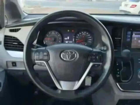 2017 Toyota Sienna