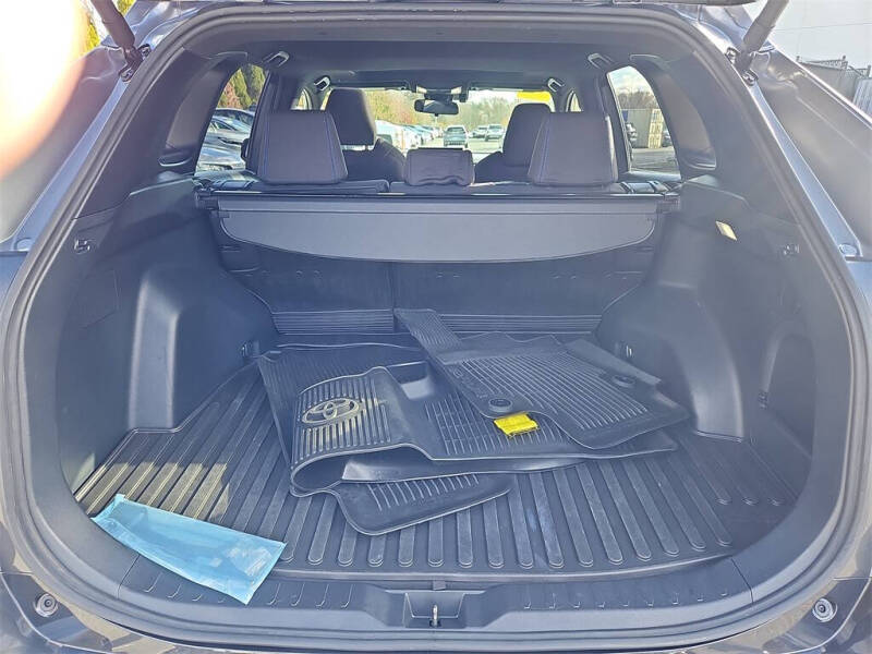 2024 Toyota RAV4 Hybrid SE