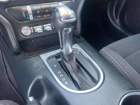 2019 Ford Mustang EcoBoost