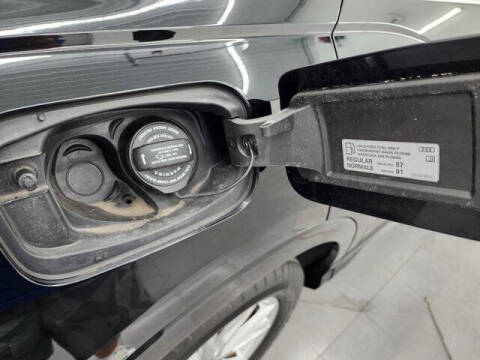 2024 Audi Q3 quattro S line Premium 45 TFSI