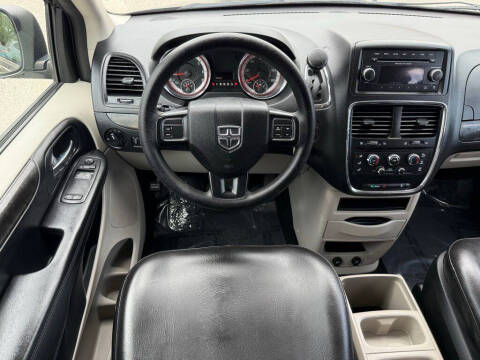 2016 Dodge Grand Caravan SE