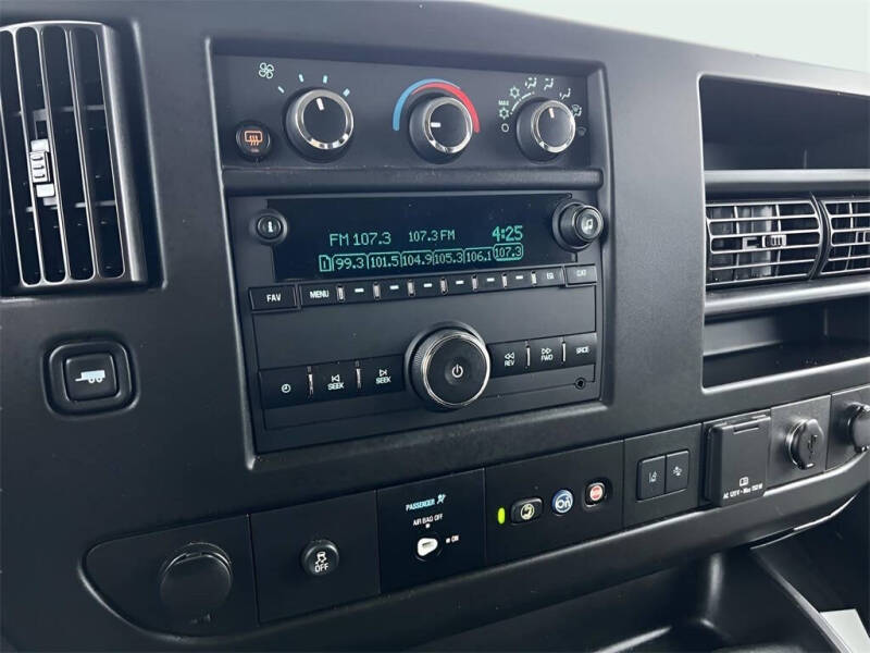 2021 Chevrolet Express LT 2500