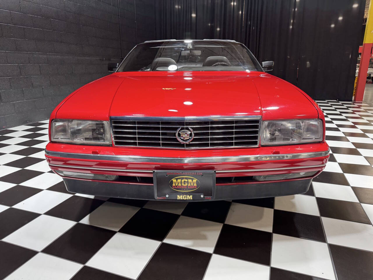 1990 Cadillac Allante 14