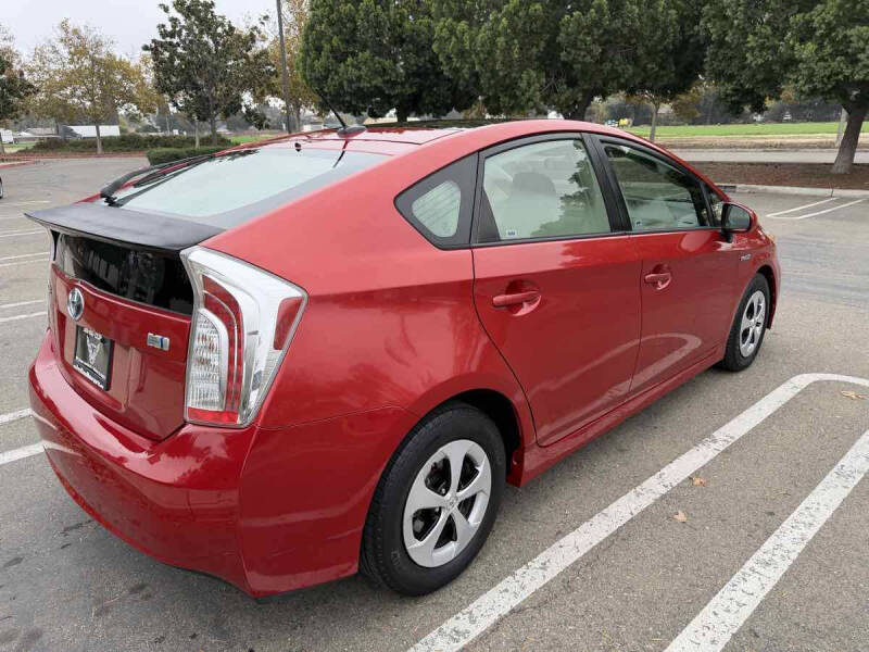 2013 Toyota Prius Three