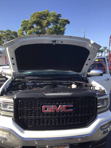 2017 GMC Sierra 1500 SLT