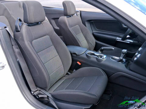 2017 Ford Mustang V6