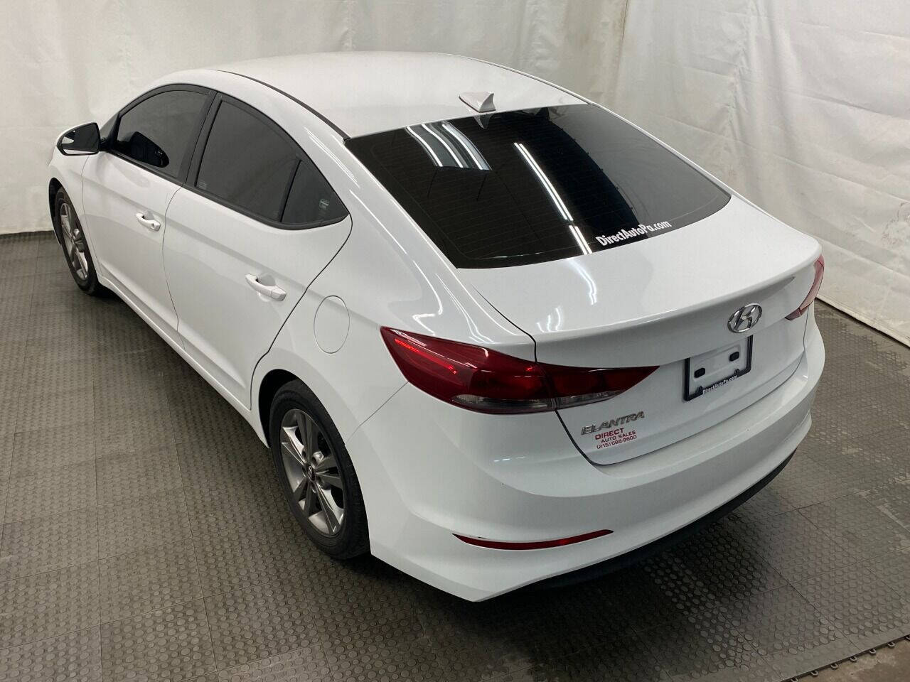 2017 Hyundai Elantra Value Edition 4dr Sedan (US) - White exterior view 7