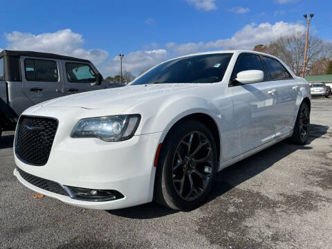2015 Chrysler 300 for sale at Morristown Auto Sales in Morristown TN