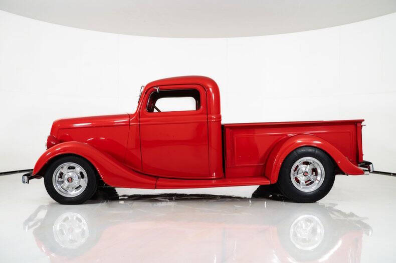 1937 Ford F-100