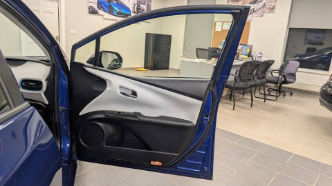 2016 Toyota Prius Two Eco