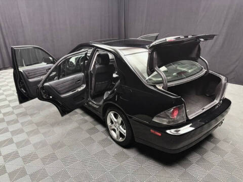 2003 Lexus IS 300