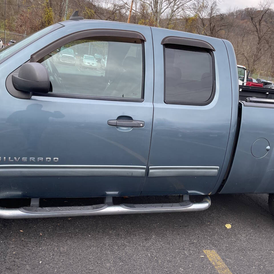 2011 Chevrolet Silverado 1500 for sale at Pro Auto Gallery in King George, VA