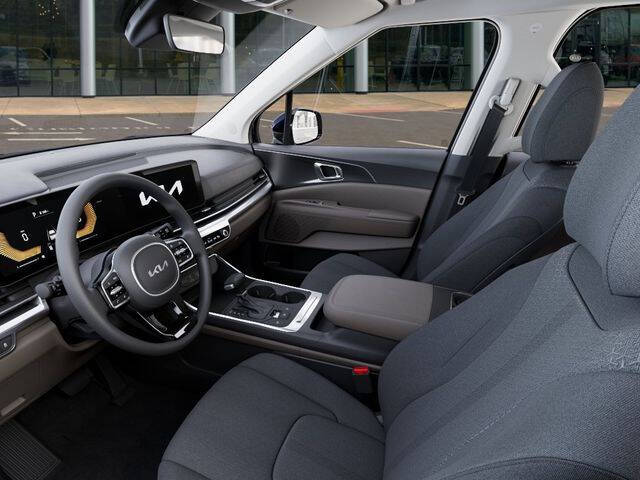 2026 Kia Carnival LX