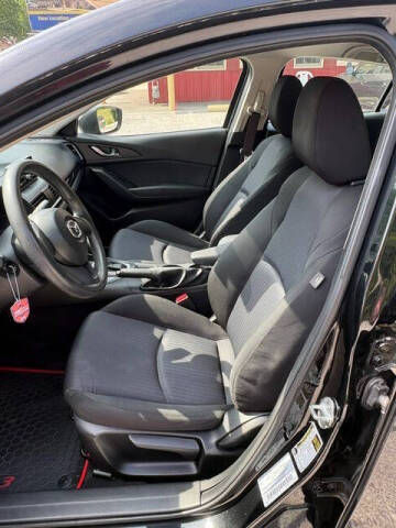 2015 Mazda MAZDA3 i SV