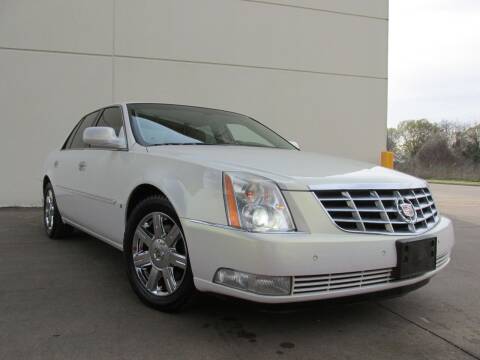 2009 Cadillac DTS for sale at QUALITY MOTORCARS in Richmond TX