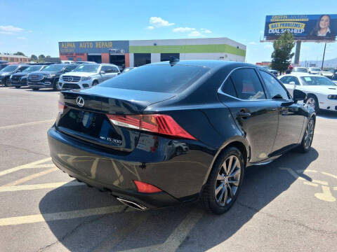 2017 Lexus IS 300