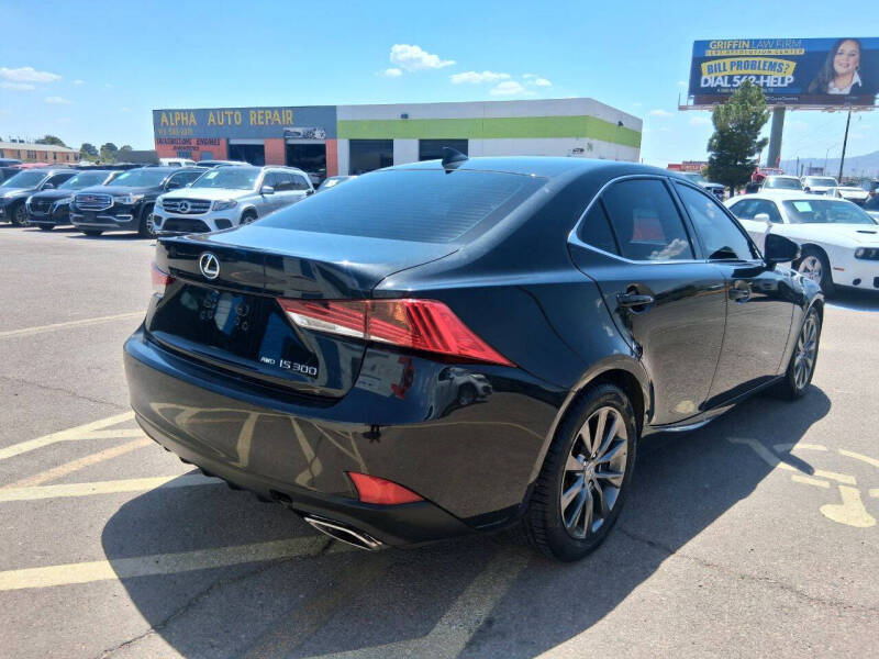 2017 Lexus IS 300