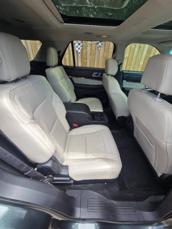 2016 Ford Explorer Platinum