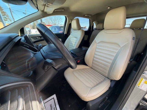 2022 Ford Edge SEL