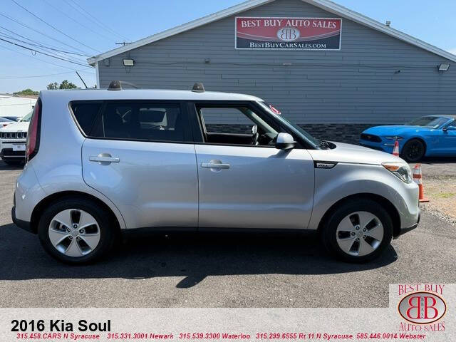 Gray 2016 Kia Soul Base 4dr Crossover 6A 2