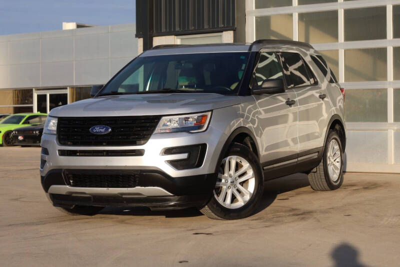 2016 Ford Explorer
