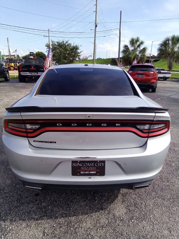 2019 Dodge Charger SXT