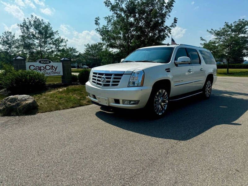 2007 Cadillac Escalade ESV for sale at CapCity Customs in Plain City OH