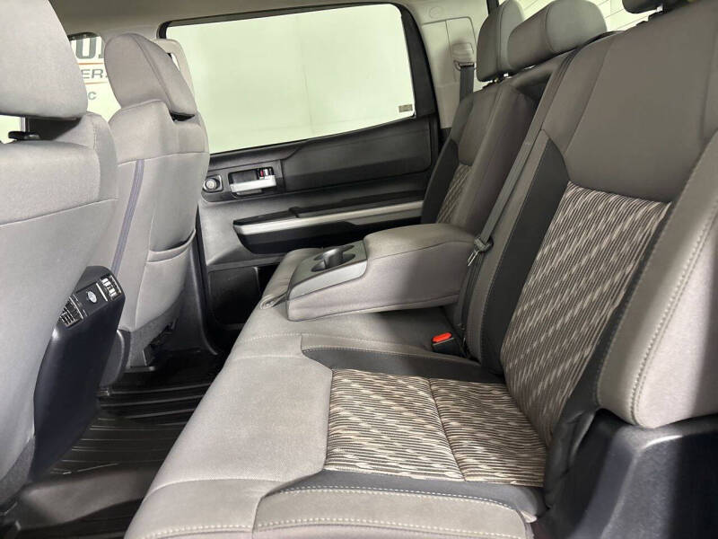 2019 Toyota Tundra SR5