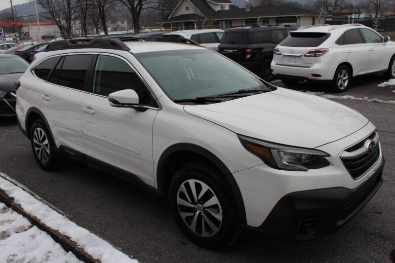 2022 Subaru Outback Premium