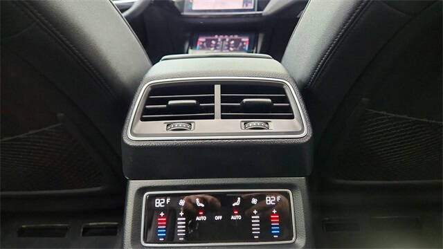 2024 Audi Q8 e-tron quattro Premium