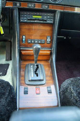 1982 Mercedes-Benz 380-Class 380 SL