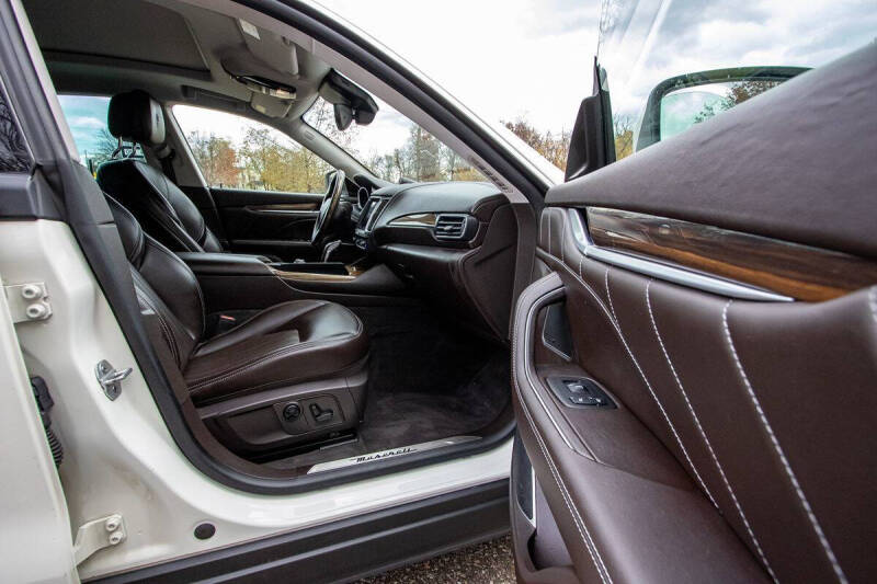 2019 Maserati Levante GranLusso