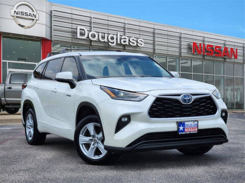 2021 Toyota Highlander Hybrid for sale at Douglass Automotive Group - Douglas Nissan in Waco TX
