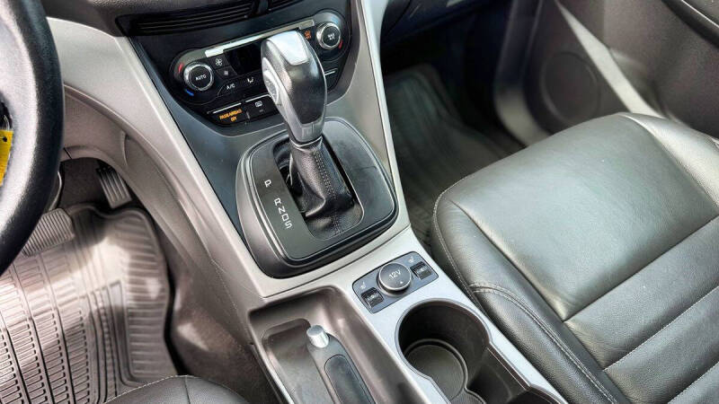 2015 Ford Escape SE