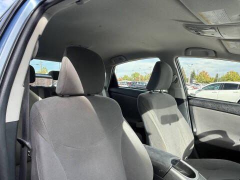 2013 Toyota Prius Plug-in Hybrid