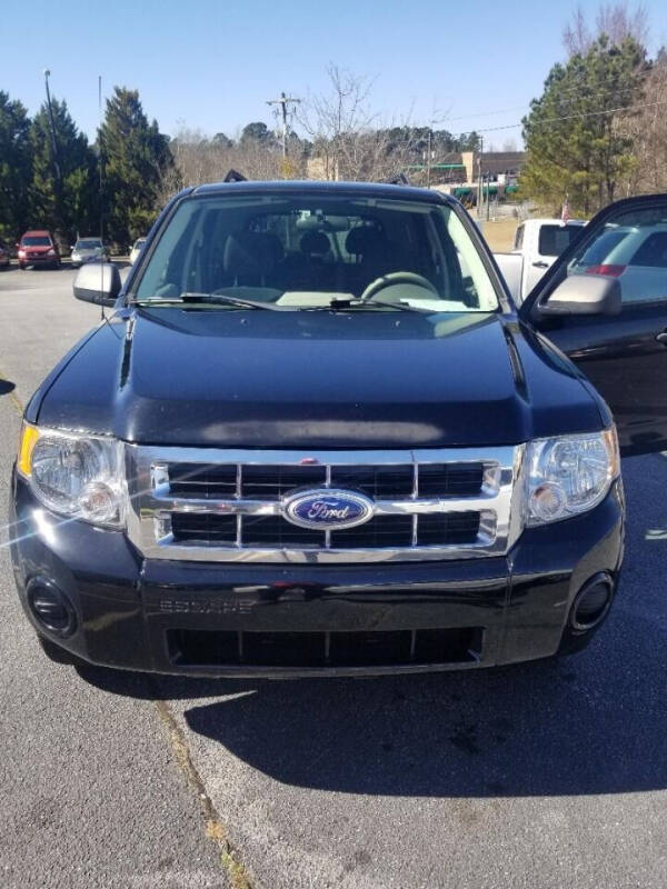 2008 Ford Escape for sale at DDN & G Auto Sales in Newnan GA