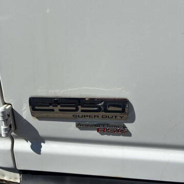 2011 Ford E-Series E-350 SD