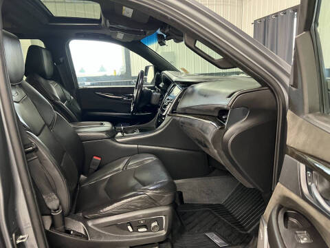 2018 Cadillac Escalade ESV Platinum
