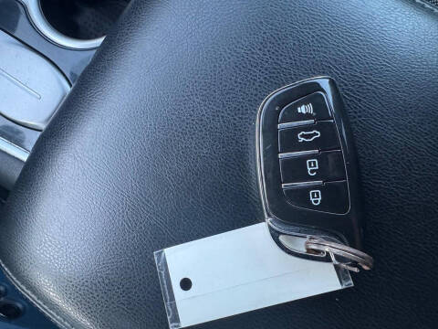 2018 Nissan Pathfinder SV