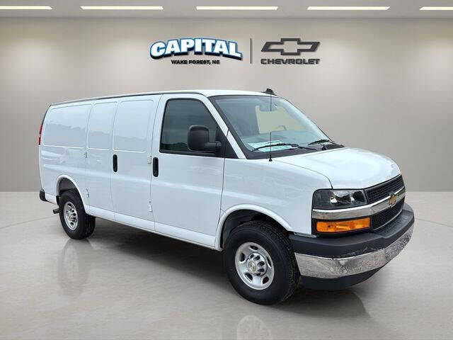 2025 Chevrolet Express 2500