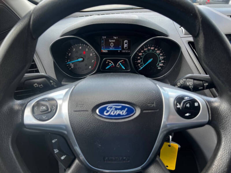 2016 Ford Escape SE