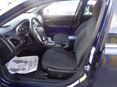 2013 Chrysler 200 Touring